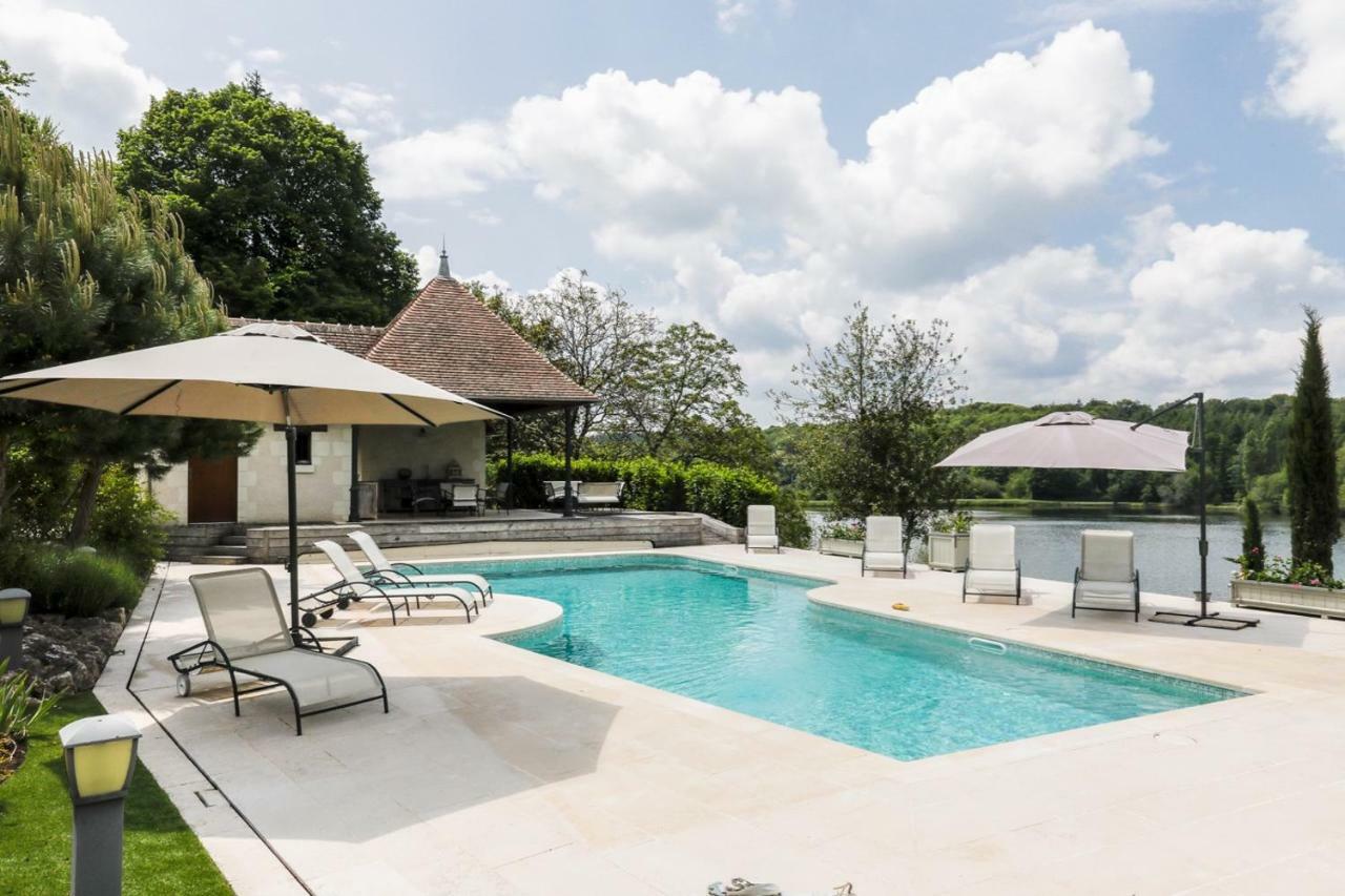 La Caillere Guest House Gizeux Exterior photo